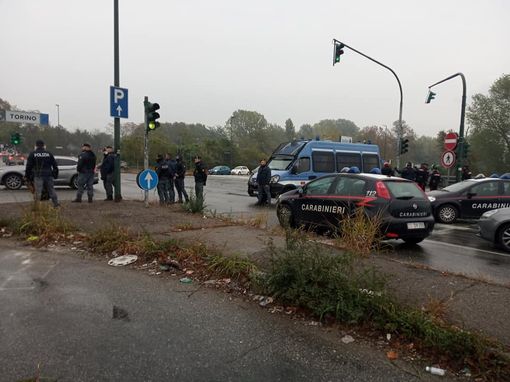 Al via rimozione dei mezzi con i carroattrezzi