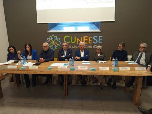 La presentazione della mostra presso la Sala Vercellotti dell'Atl del Cuneese La presentazione della mostra presso la Sala Vercellotti dell'Atl del Cuneese