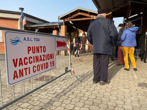Uno dei centri vaccini di Settimo Uno dei centri vaccini di Settimo
