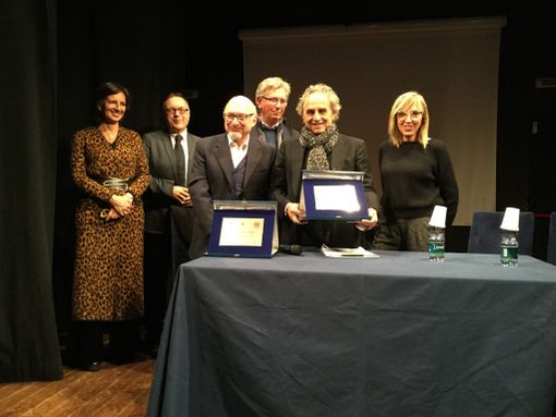 Ugo Nespolo è &quot;Nocciolino d'Tola&quot;