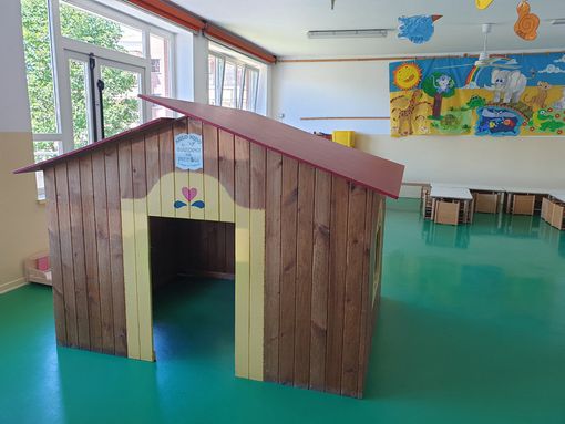 Scuole dell'infanzia, la carenza di insegnanti preoccupa. La soluzione? I tamponi rapidi