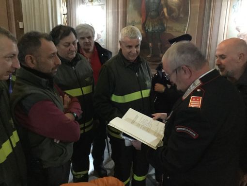 La sorpresa della città al Luogotenente Santoiemma