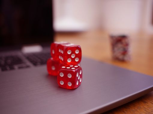 Casinò e scommesse: in crescita il gioco online con 4,9 milioni di nuovi conti aperti nel 2022 Casinò e scommesse: in crescita il gioco online con 4,9 milioni di nuovi conti aperti nel 2022