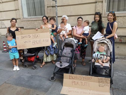 Baby parking esclusi dal bonus nido, mamme in protesta