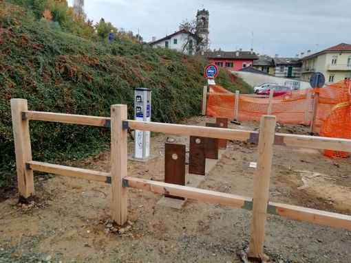 Lavori alle colonnine a Bricherasio