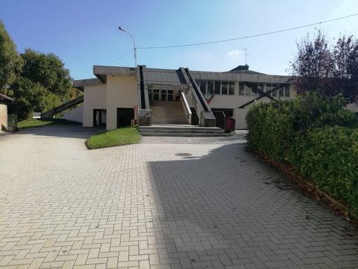 Le scuole di Bricherasio consumeranno meno energia Le scuole di Bricherasio consumeranno meno energia