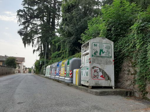 I cassonetti con bocca vincolata