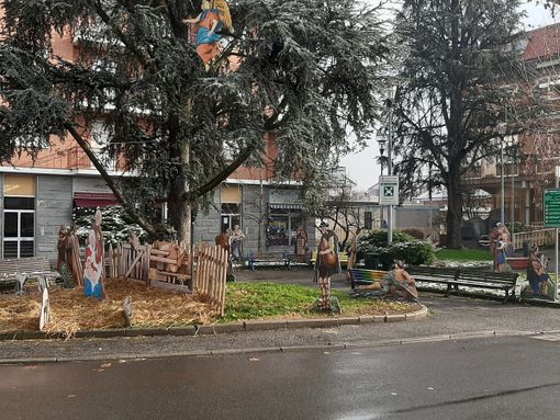 Domani a None si aspetta il Natale tutti insieme con bancarelle e iniziative solidali Domani a None si aspetta il Natale tutti insieme con bancarelle e iniziative solidali
