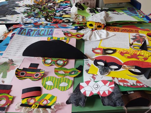Il Carnevale arriva a Pancalieri con mascherine truccate e disegni