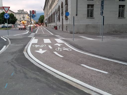 La pista ciclabile di Pinerolo si può usare... in attesa dell’inaugurazione La pista ciclabile di Pinerolo si può usare... in attesa dell’inaugurazione