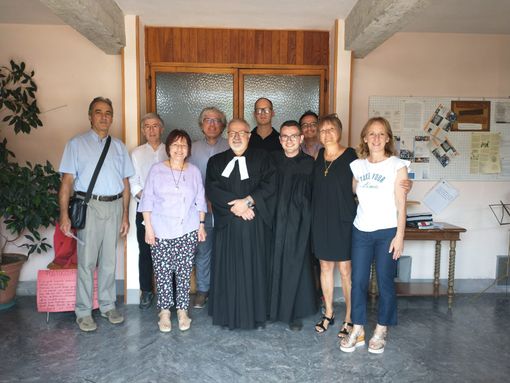 Il pastore Claudio Pasquet con il Concistoro di San Secondo di Pinerolo