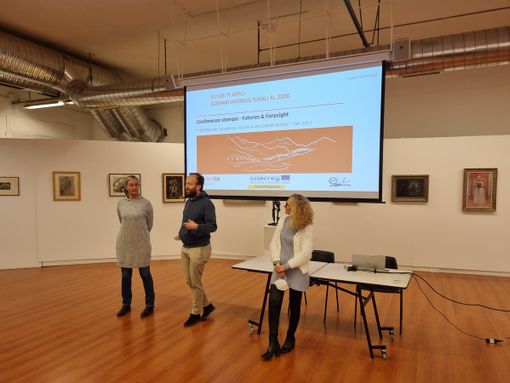 Da sinistra Susanna Gardiol (presidente Gal), Remy Baltieri (referente comunicazione) e Maurizia Allisio (vicesindaco di Torre Pellice)