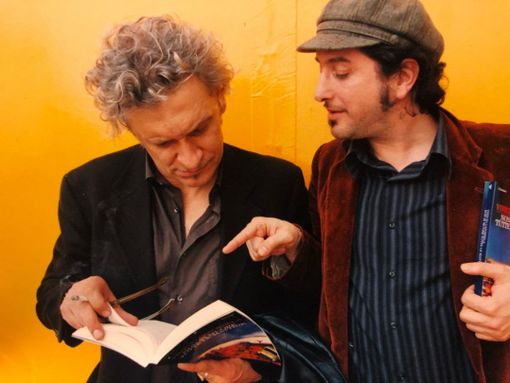 Vinicio Capossela ospite al Salone del Libro per il progetto in memoria di Renato Striglia Vinicio Capossela ospite al Salone del Libro per il progetto in memoria di Renato Striglia