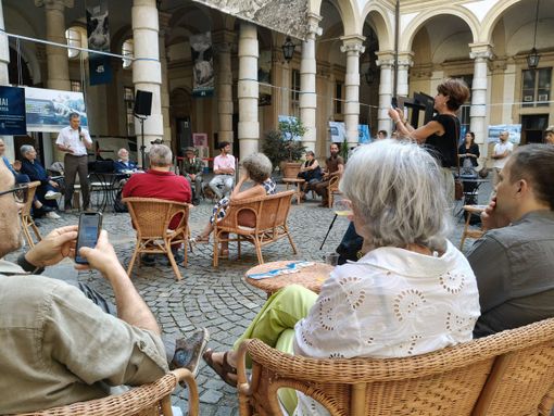 Nel Rettorato di via Po si fa colazione in mezzo ai ghiacciai