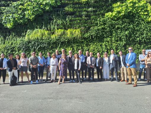 Nella scuola Sandro Pertini arriva la parete verde anti-smog delle Atp Finals 2024 Nella scuola Sandro Pertini arriva la parete verde anti-smog delle Atp Finals 2024