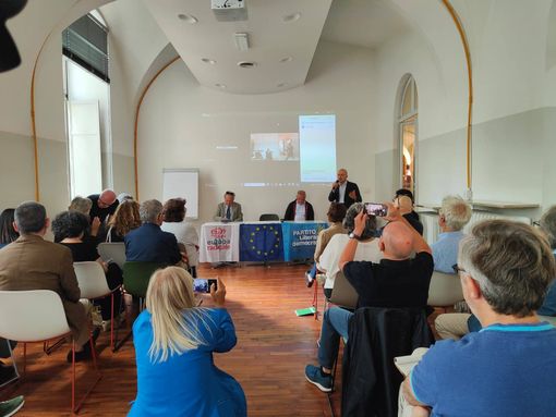 Un momento della conferenza di questa mattina