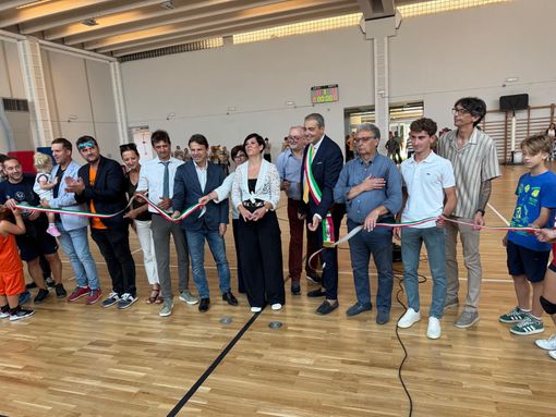 Giornata dello Sport e inaugurazione della palestra Pertini a Trofarello Giornata dello Sport e inaugurazione della palestra Pertini a Trofarello