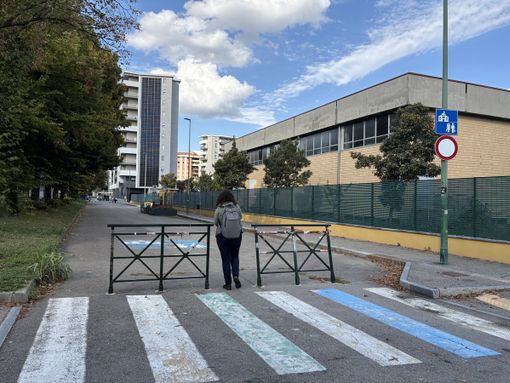 Via Fattori chiusa alle auto, nasce una nuova piazza scolastica