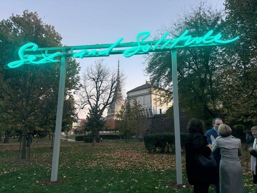 Le Luci d’Artista illuminano la città Le Luci d’Artista illuminano la città