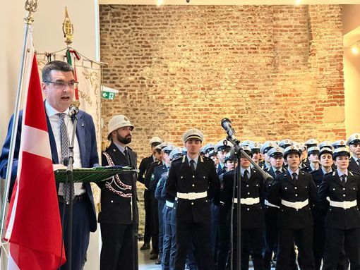 L'assessore Bussalino e i nuovi agenti