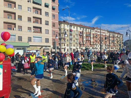 Carnevale sulla Spina: domenica la sesta edizione tra maschere, sbandieratori e pentolaccia