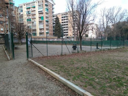 Al parco Rignon è polemica sull’area cani Al parco Rignon è polemica sull’area cani