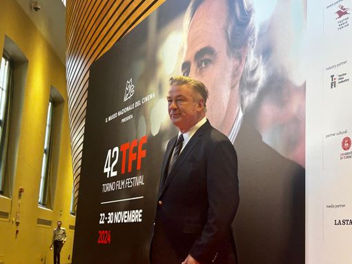 Alec Baldwin premiato al 42° Torino Film Festival Alec Baldwin premiato al 42° Torino Film Festival