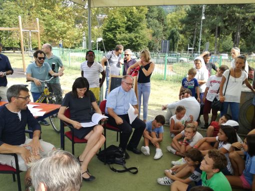 A ‘Spazio Anch’io’ ospite la sindaca Appendino. “Qui Fassino non è mai venuto”, commenta Don Mauro (FOTO E VIDEO)