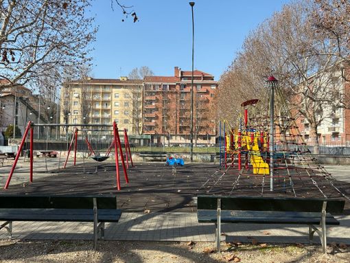 L'area giochi di via Daneo L'area giochi di via Daneo