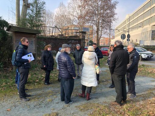 Tra siringhe, rifiuti e abbandono: quale futuro per la ciclabile Baden-Powell?