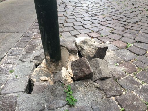 Il comune di Torino avvia la bonifica delle strade del centro Il comune di Torino avvia la bonifica delle strade del centro