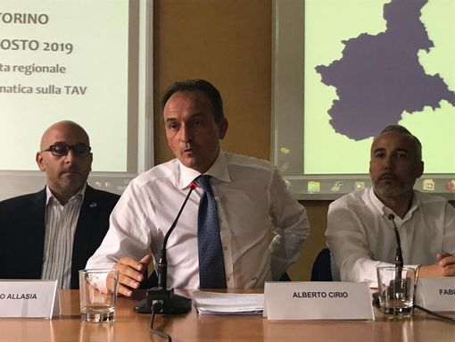 Cirio: "Per governare il Piemonte serve impegno di tutti e piedi ben piantati a terra" Cirio: "Per governare il Piemonte serve impegno di tutti e piedi ben piantati a terra"