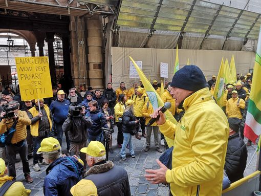 L'onda gialla di Coldiretti arriva sotto la Regione