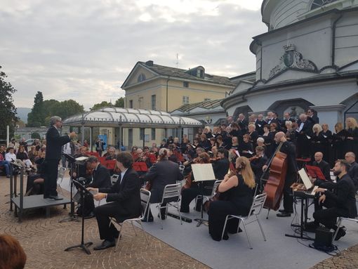 Il concerto al cimitero Monumentale Il concerto al cimitero Monumentale