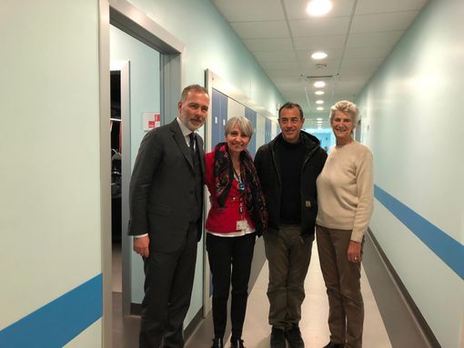 Fondazione Piemontese per la Ricerca sul Cancro, il regista Garrone visita l'Istituto di Candiolo