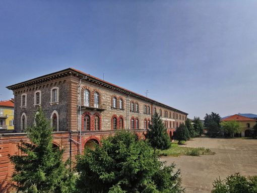 Caserma La Marmora Caserma La Marmora