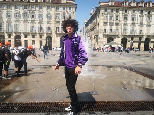 Da XFactor all'Eurovillage, Fellow: "Stanotte non ho dormito per l'ansia" [VIDEO]