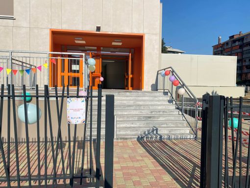 ingresso scuola baracca ingresso scuola baracca