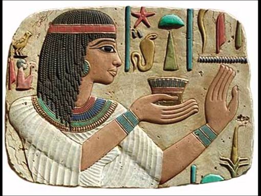 Le gambe della regina Nefertari “custodite” nel Museo Egizio di Torino