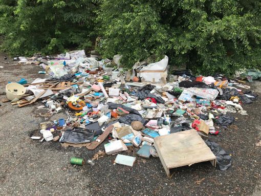 Vallette e Continassa sommerse dalle discariche abusive, Magliano: &quot;Fototrappole per contrastare il fenomeno&quot;
