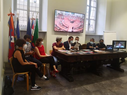 Mancano medici e Oss, l'allarme in Piemonte: "Rischio caos in estate. Liste d'attesa al palo" Mancano medici e Oss, l'allarme in Piemonte: "Rischio caos in estate. Liste d'attesa al palo"