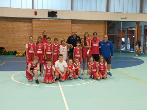 Meo Sacchetti protagonista di un incontro al Palazzetto dello Sport di Bardonecchia Meo Sacchetti protagonista di un incontro al Palazzetto dello Sport di Bardonecchia