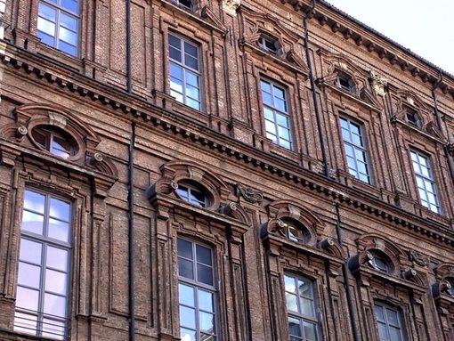 Giurarsi amore davanti al mappamondo: a Torino si può. All'Accademia delle Scienze