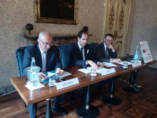 Scuola-lavoro: 400mila euro per le imprese che ospitano studenti Scuola-lavoro: 400mila euro per le imprese che ospitano studenti