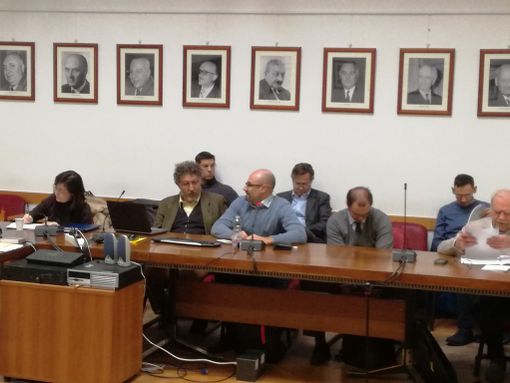 Piano Amiat, si amplia il porta a porta e anche la zona della movida farà la differenziata Piano Amiat, si amplia il porta a porta e anche la zona della movida farà la differenziata