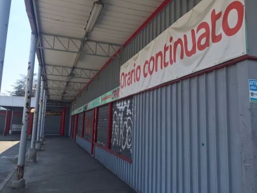 area commerciale via morandi area commerciale via morandi