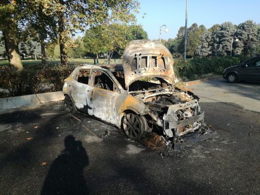 auto bruciata