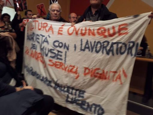 Appendino trascura le periferie? Scatta il Baciodigiuda Tour Appendino trascura le periferie? Scatta il Baciodigiuda Tour