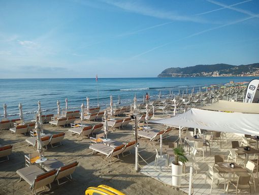 Alassio, spiagge aperte tutto l’anno nella “perla” della Riviera Alassio, spiagge aperte tutto l’anno nella “perla” della Riviera