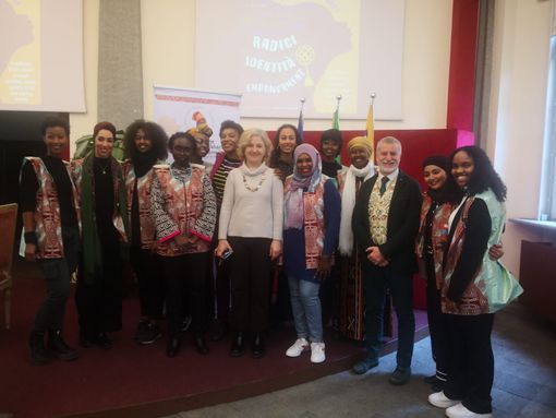 L'identità dei corpi neri e afro arte: dal 1° al 26 febbraio torna "Black History Month Torino" L'identità dei corpi neri e afro arte: dal 1° al 26 febbraio torna "Black History Month Torino"